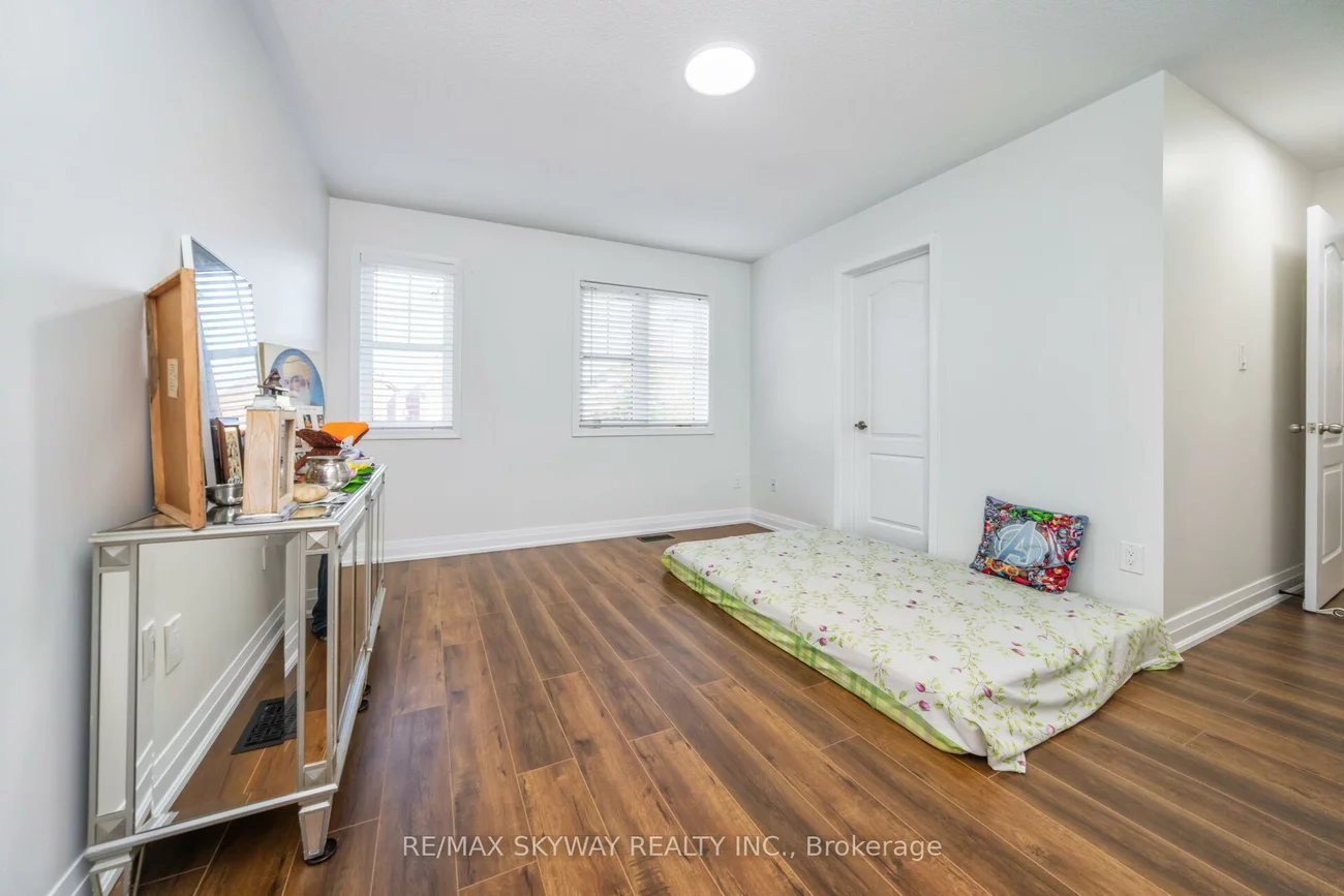 90, Aylesbury, Northwest Brampton, Brampton