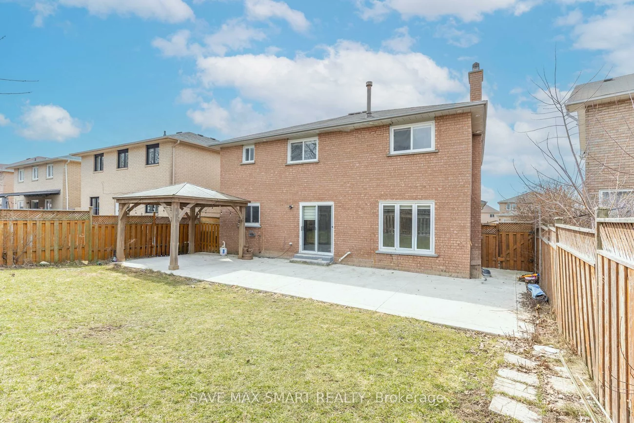 46, Canarvan, Fletcher's Creek South, Brampton