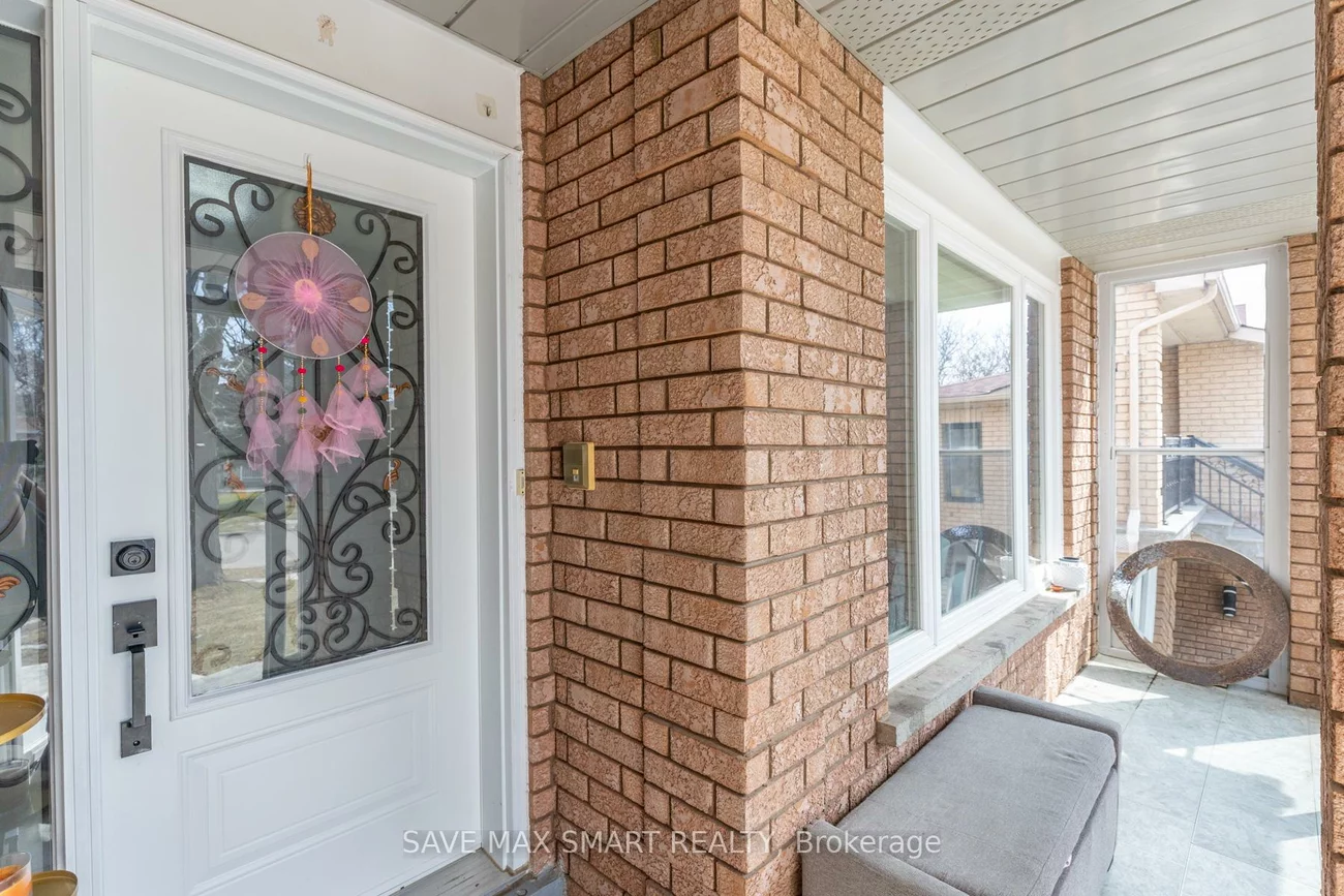 46, Canarvan, Fletcher's Creek South, Brampton