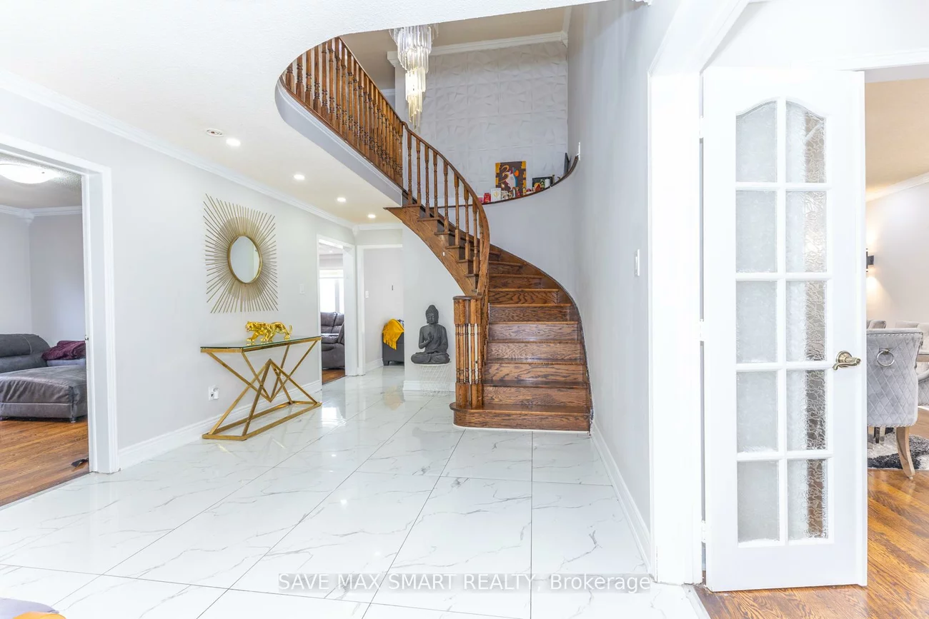 46, Canarvan, Fletcher's Creek South, Brampton