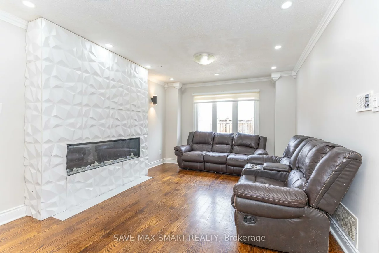 46, Canarvan, Fletcher's Creek South, Brampton