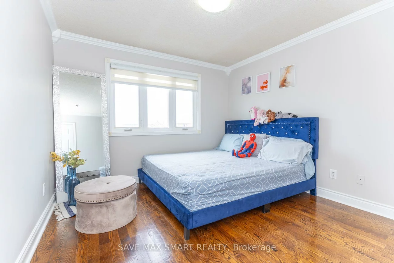 46, Canarvan, Fletcher's Creek South, Brampton