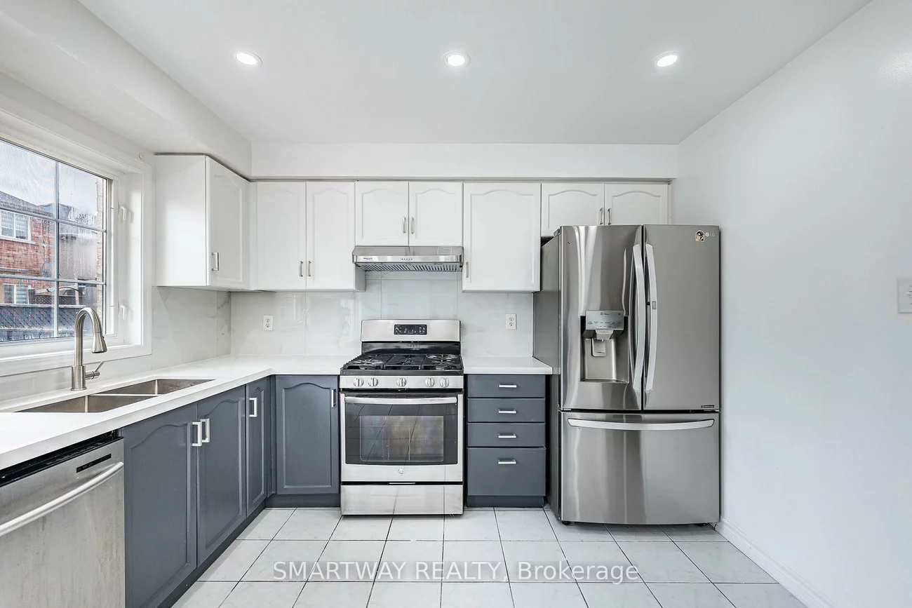 36, Native, Fletcher's Creek Village, Brampton