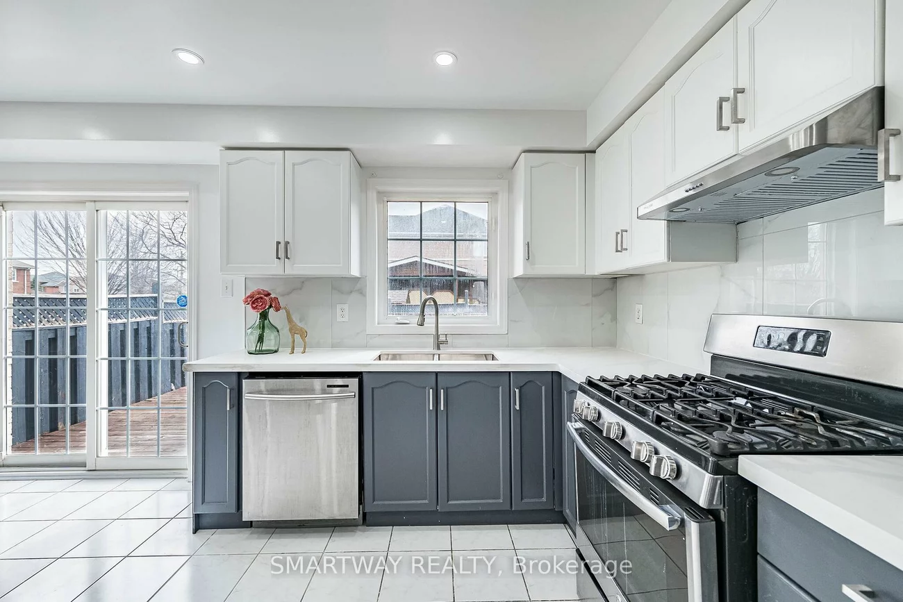 36, Native, Fletcher's Creek Village, Brampton