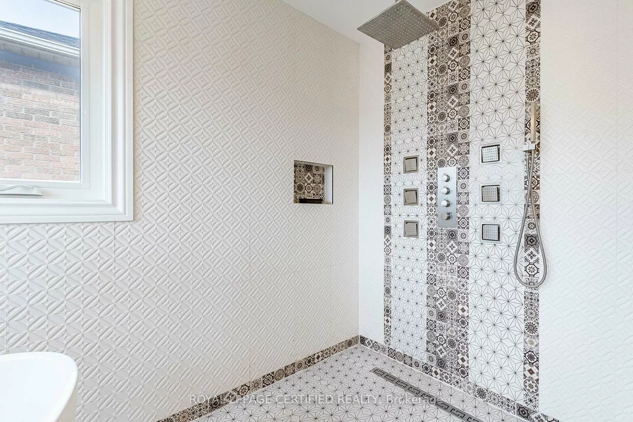 48, Fernbrook, Snelgrove, Brampton