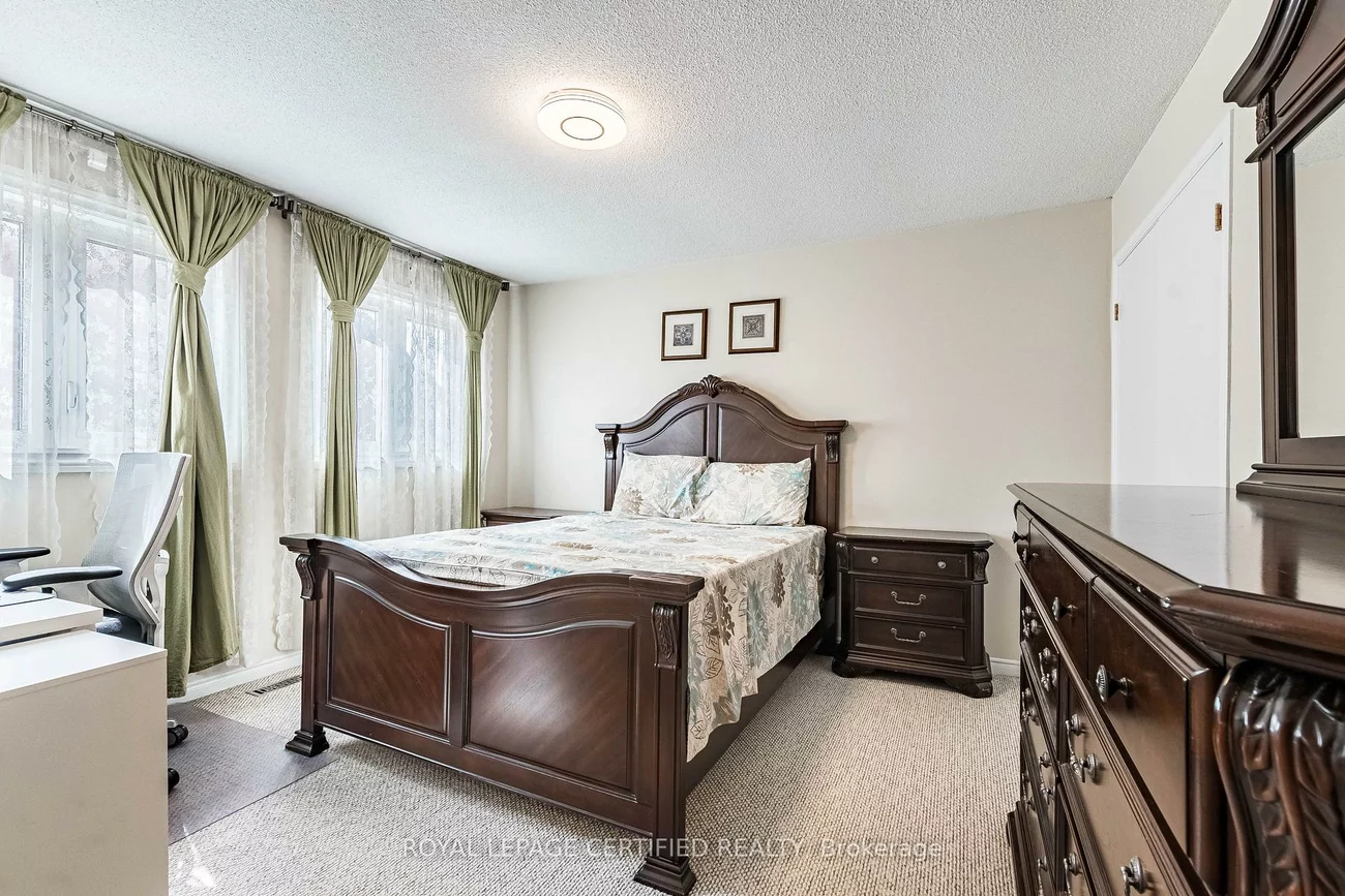 48, Fernbrook, Snelgrove, Brampton