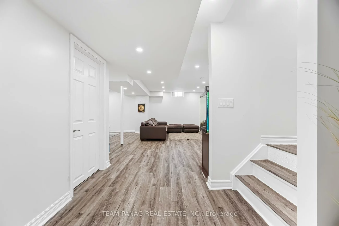 26, Calderstone, Bram East, Brampton