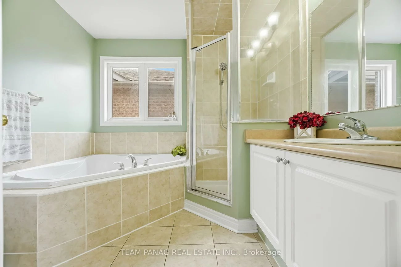 26, Calderstone, Bram East, Brampton