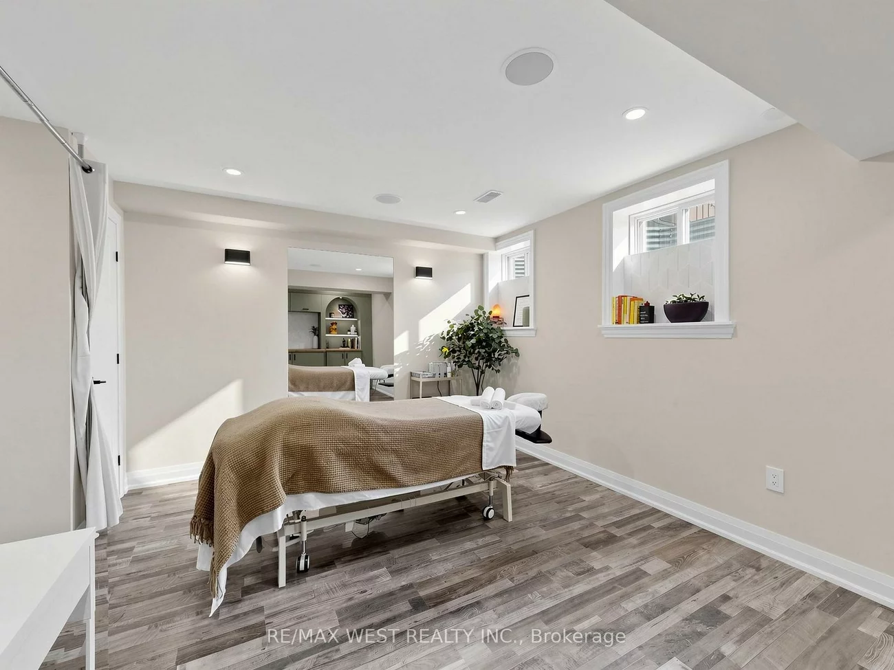 32, Angelfish, Northwest Brampton, Brampton