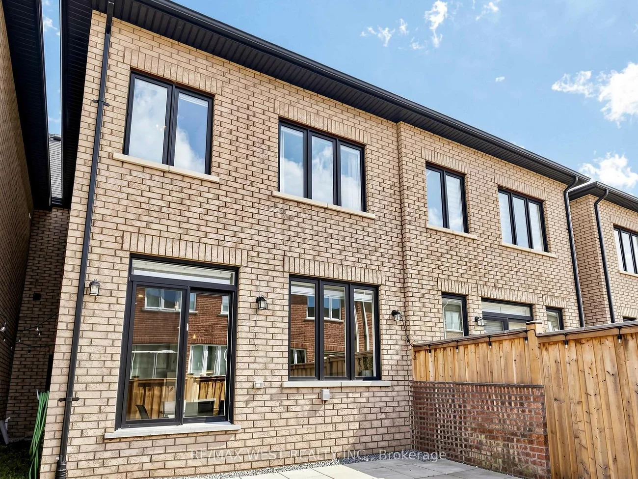32, Angelfish, Northwest Brampton, Brampton