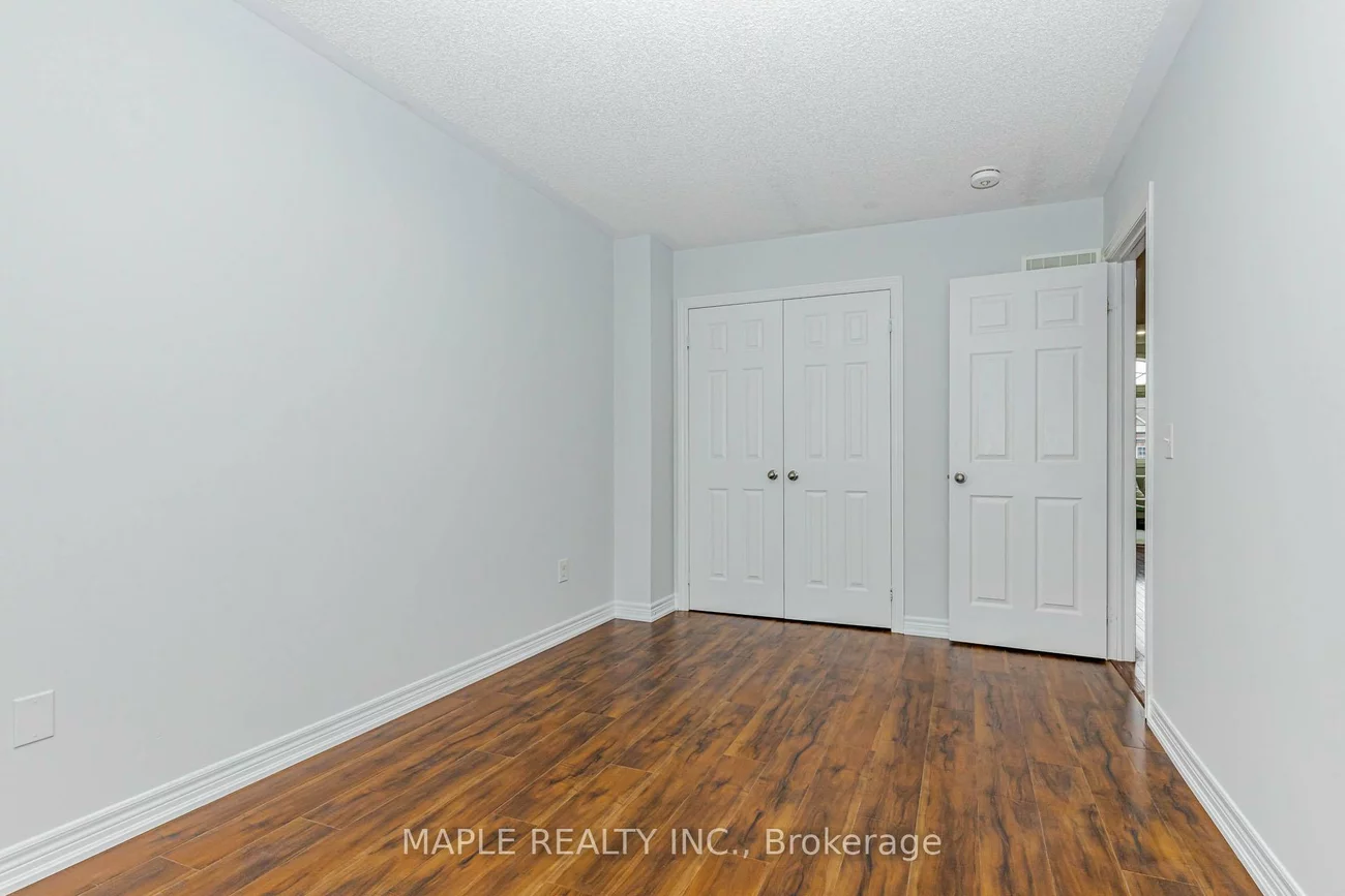 10, Eastlake, Fletcher's Meadow, Brampton