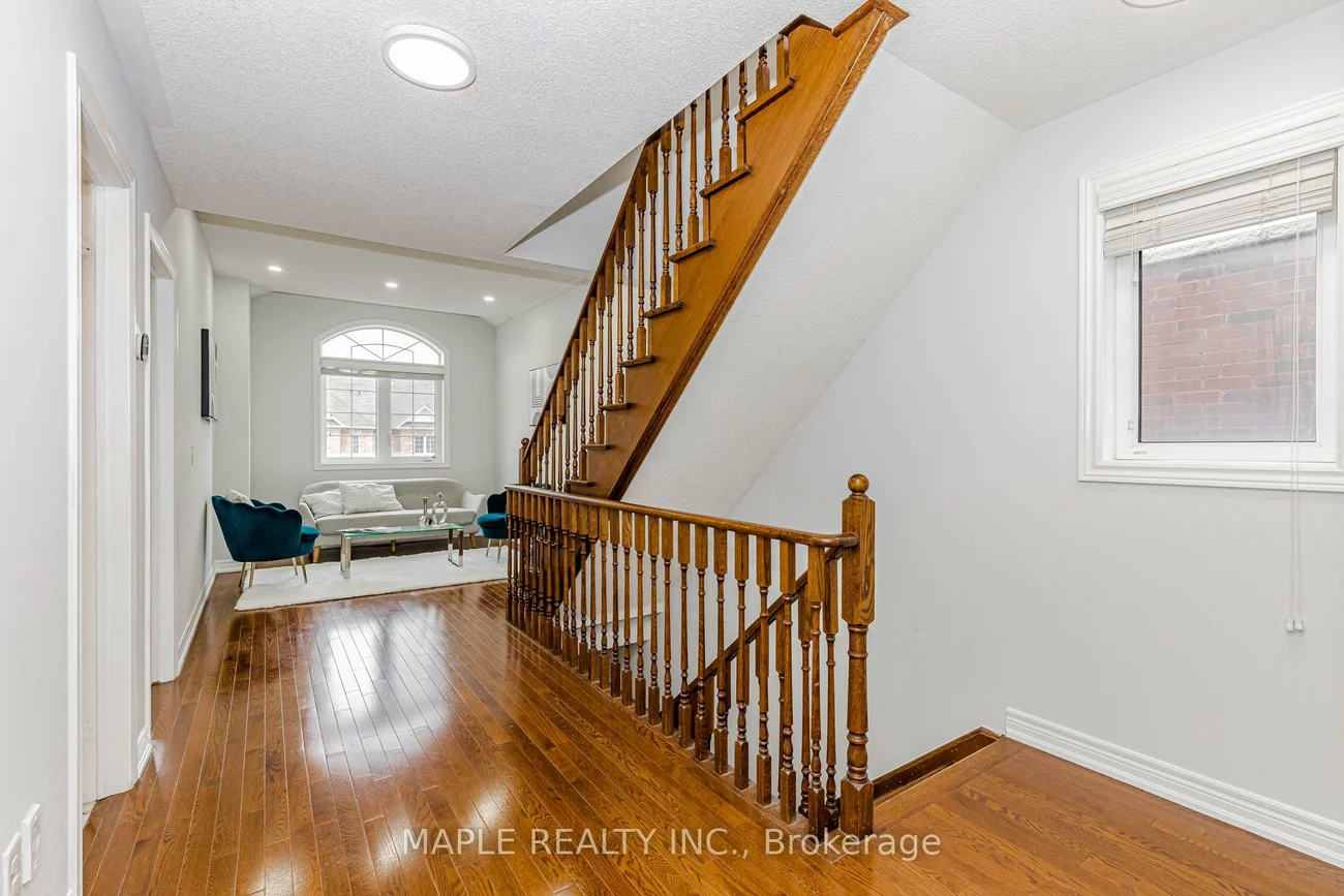 10, Eastlake, Fletcher's Meadow, Brampton