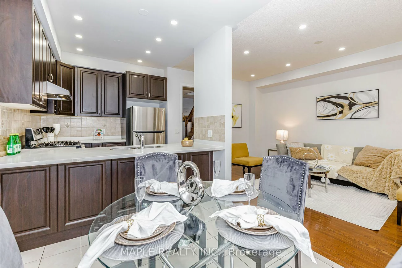 10, Eastlake, Fletcher's Meadow, Brampton