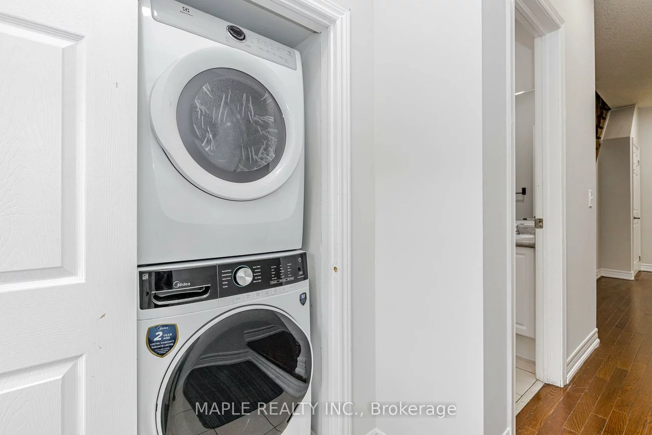 10, Eastlake, Fletcher's Meadow, Brampton