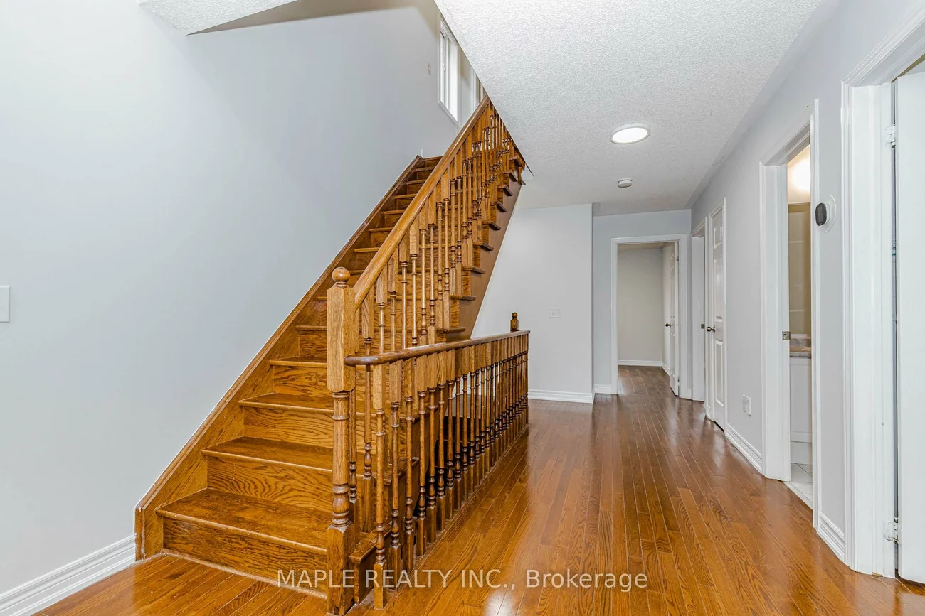 10, Eastlake, Fletcher's Meadow, Brampton