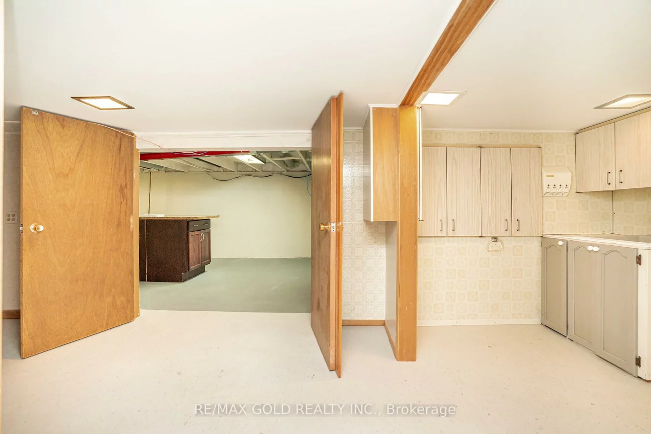 27, Davenport, Southgate, Brampton