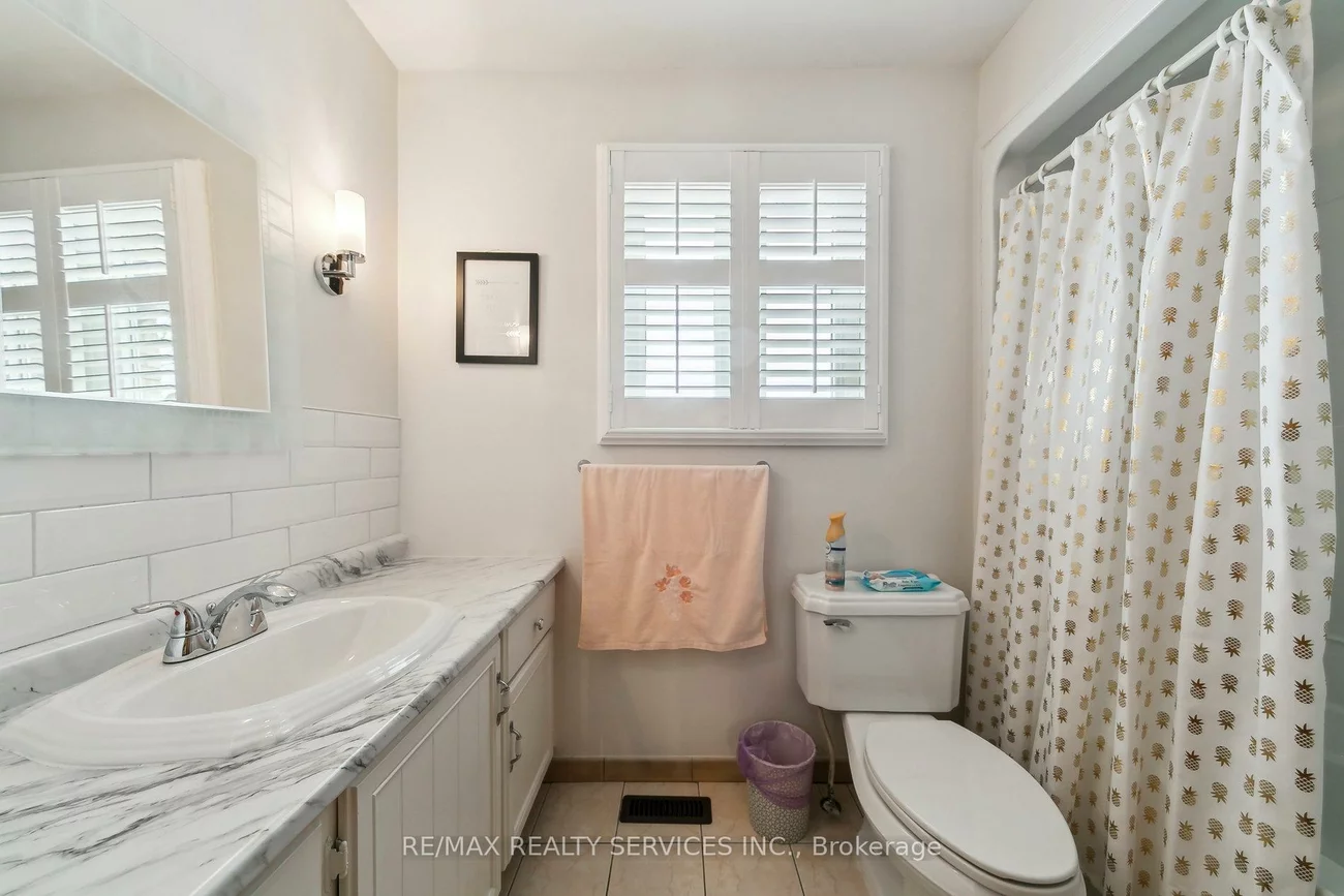 247, Vodden, Brampton West, Brampton