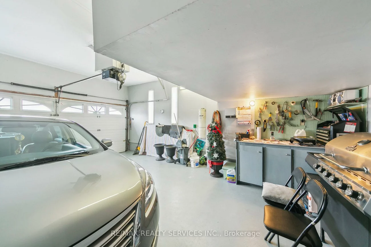 247, Vodden, Brampton West, Brampton