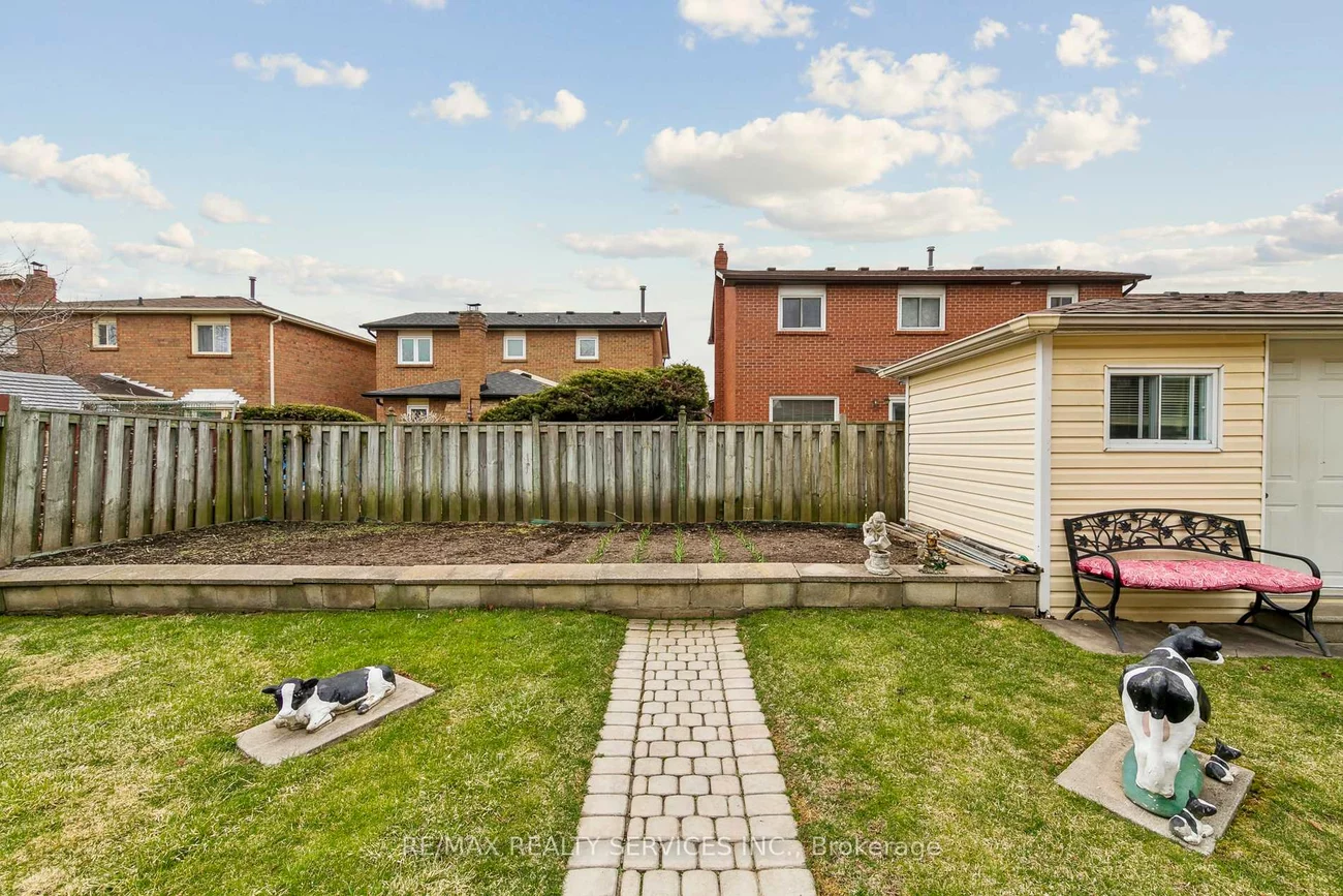 247, Vodden, Brampton West, Brampton