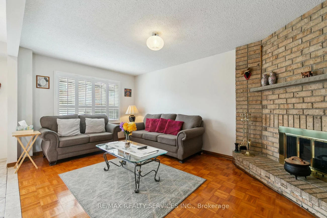 247, Vodden, Brampton West, Brampton