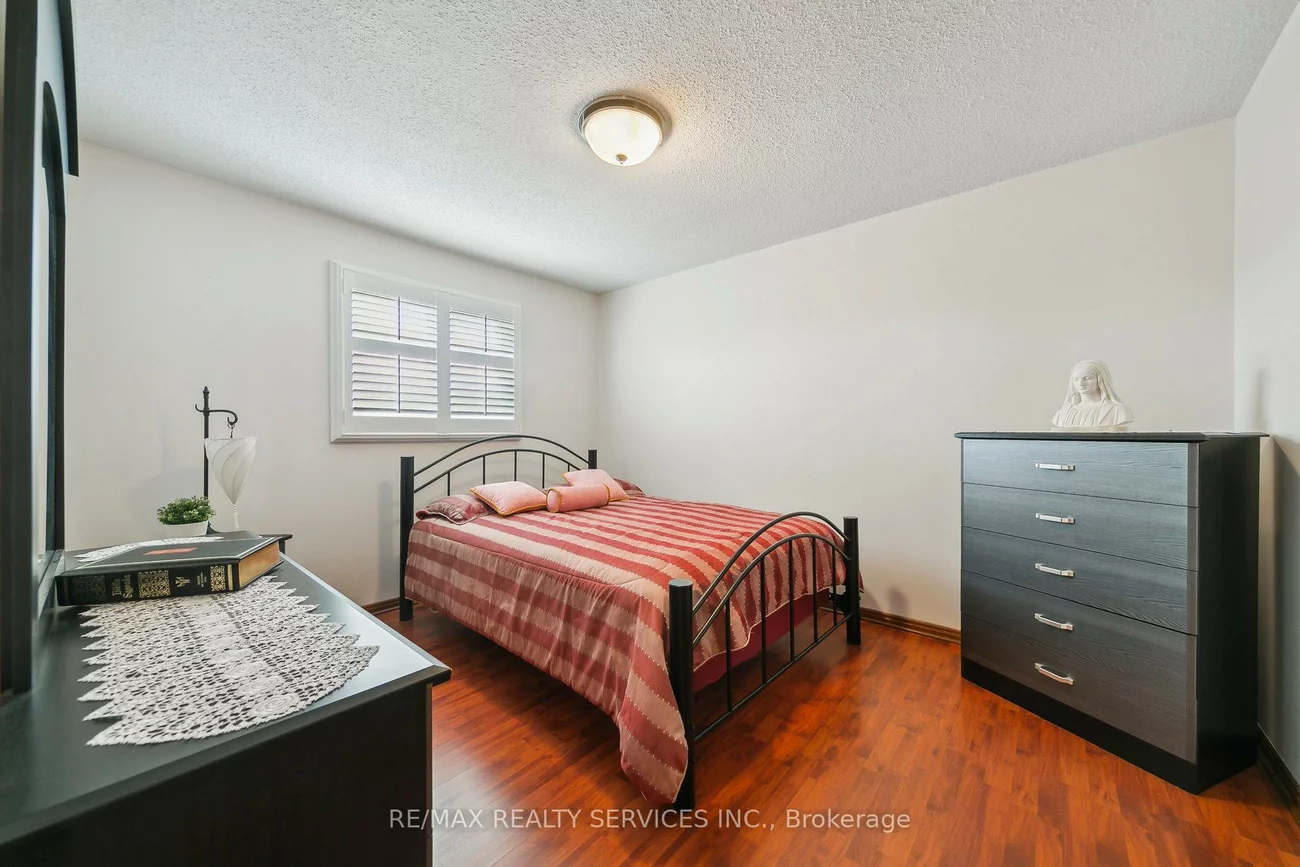 247, Vodden, Brampton West, Brampton