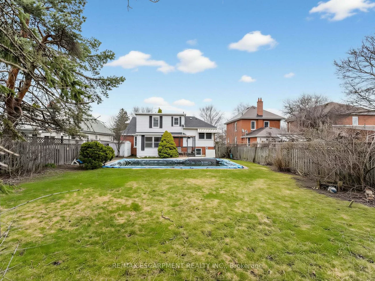 33, Mill, Downtown Brampton, Brampton