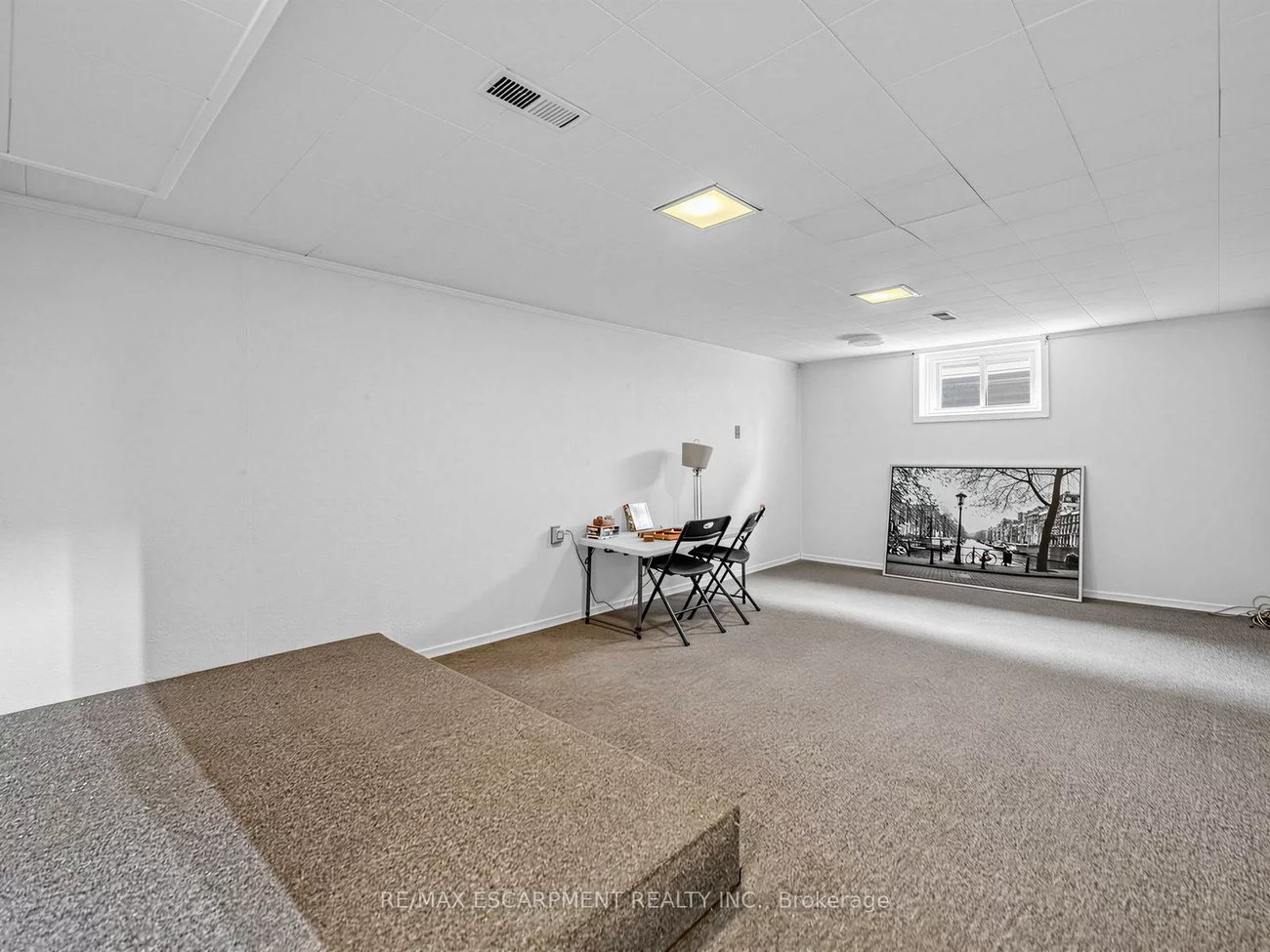 33, Mill, Downtown Brampton, Brampton