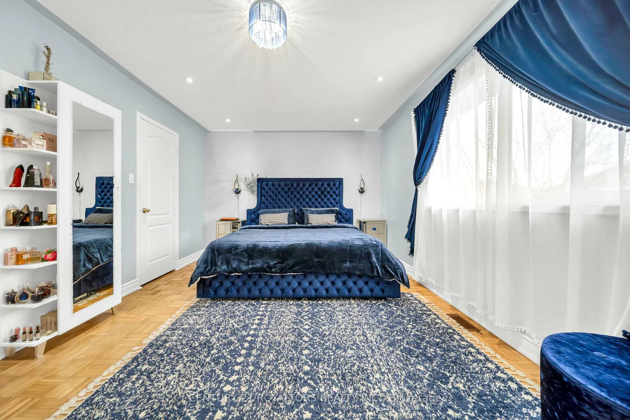 5, Farthingale, Fletcher's Meadow, Brampton