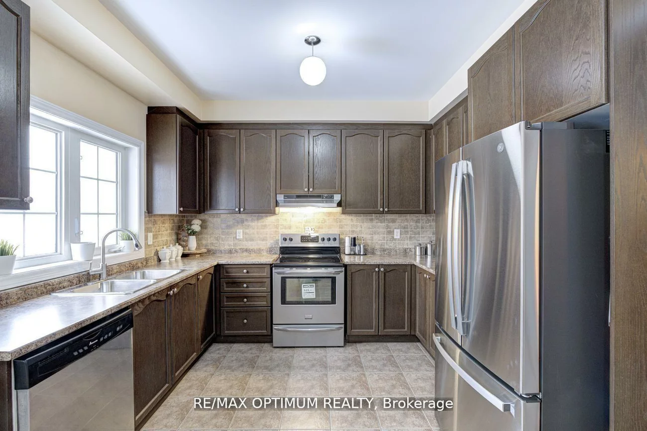 56, Arizona, Bram West, Brampton