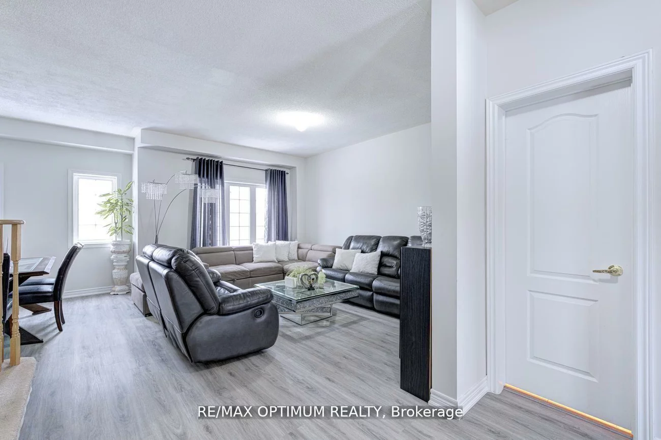 56, Arizona, Bram West, Brampton