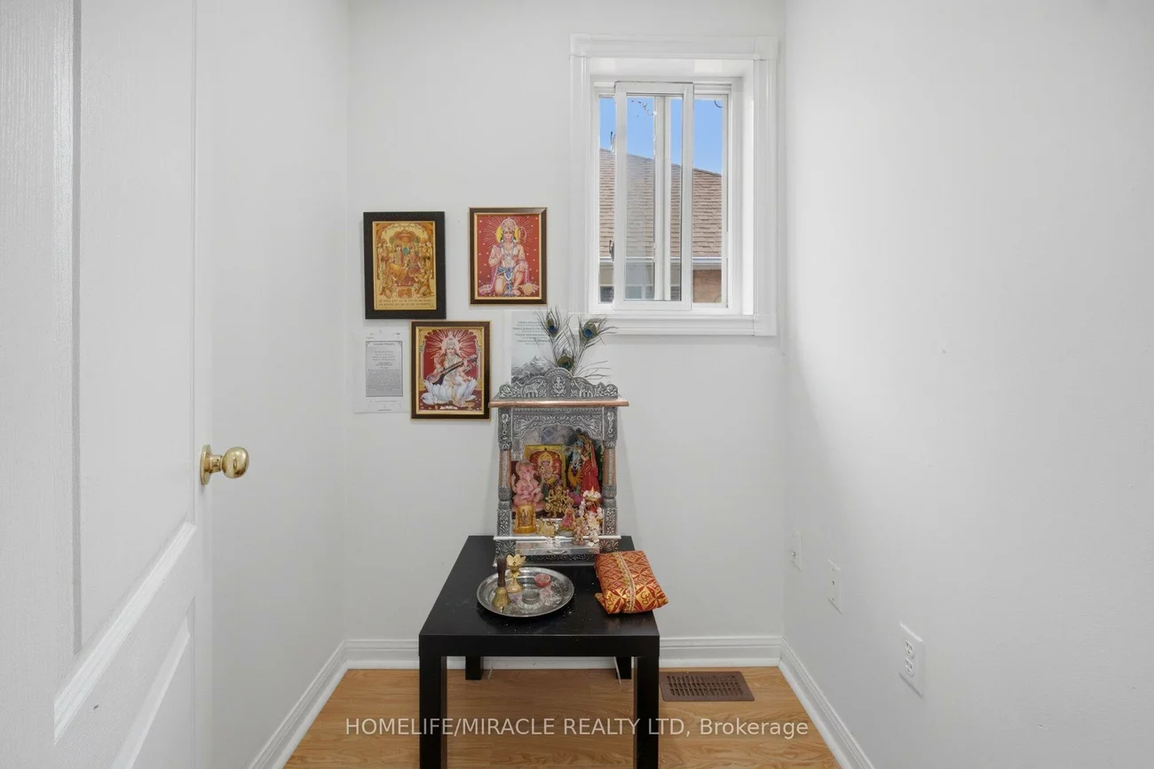 200, Tiller, Fletcher's Creek Village, Brampton