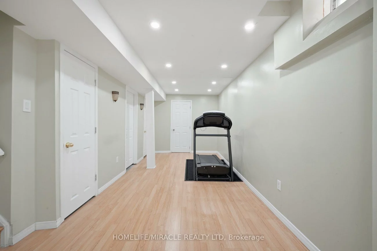 200, Tiller, Fletcher's Creek Village, Brampton