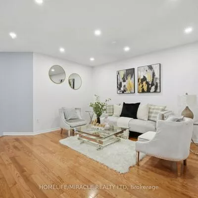 200, Tiller, Fletcher's Creek Village, Brampton