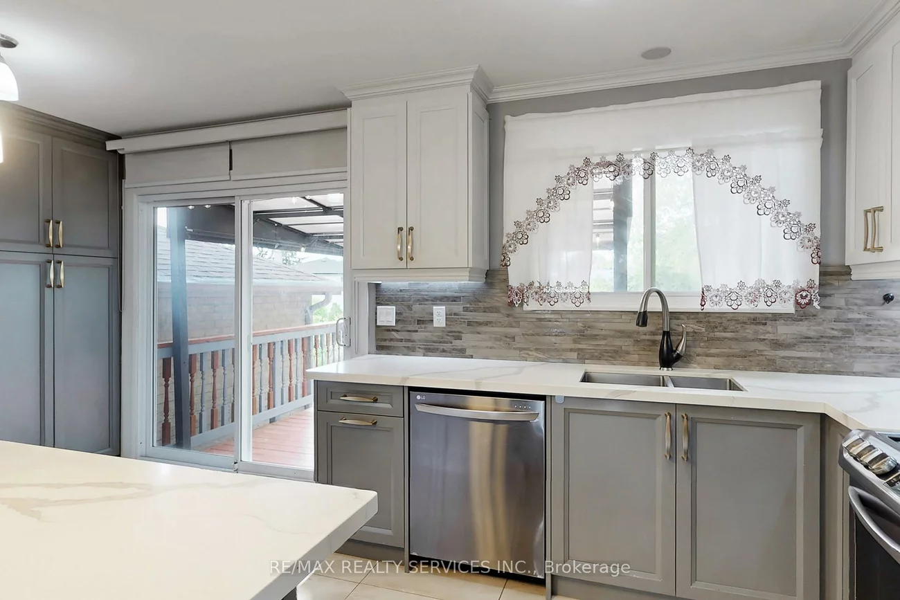 53, Geneva, Northgate, Brampton