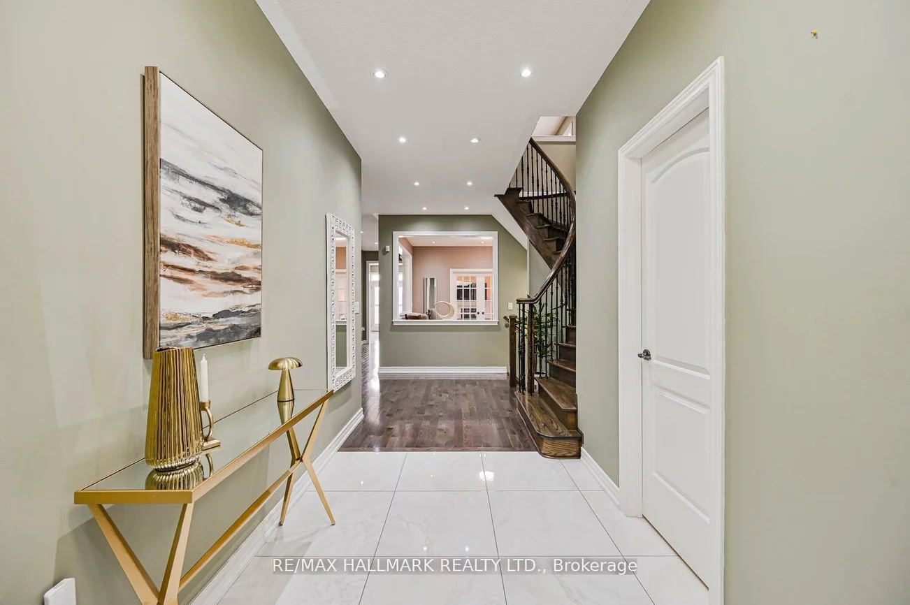46, Lisson, Credit Valley, Brampton