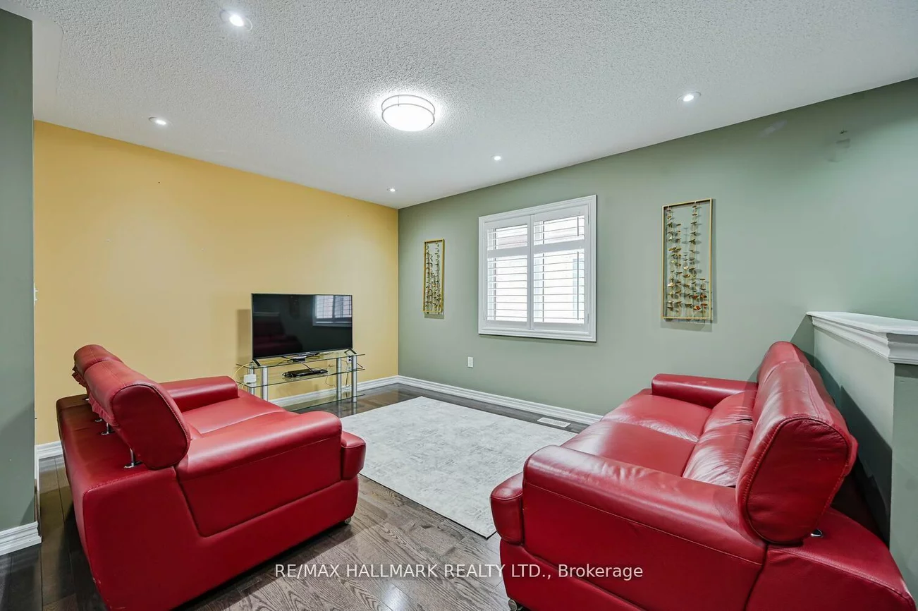 46, Lisson, Credit Valley, Brampton