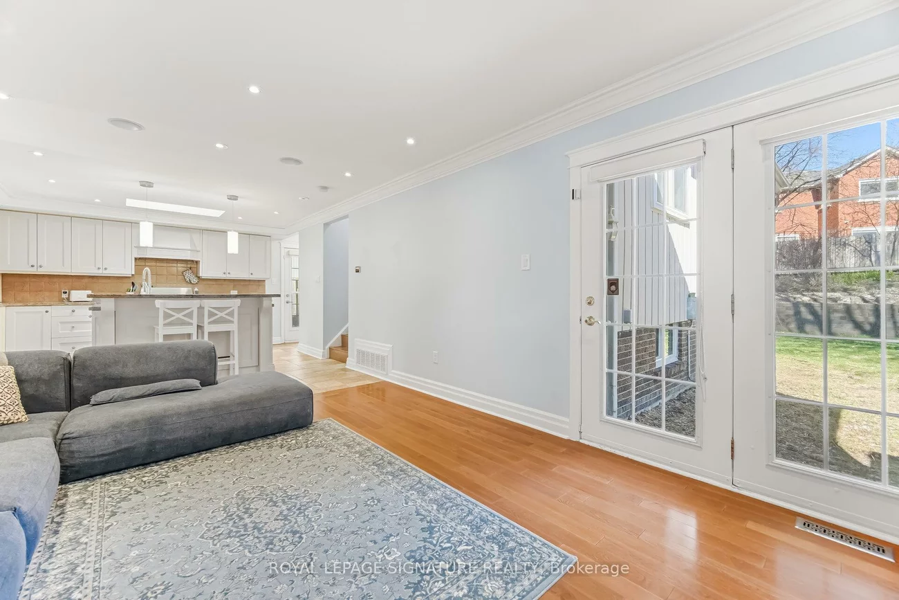 34, Lorraine, Westgate, Brampton