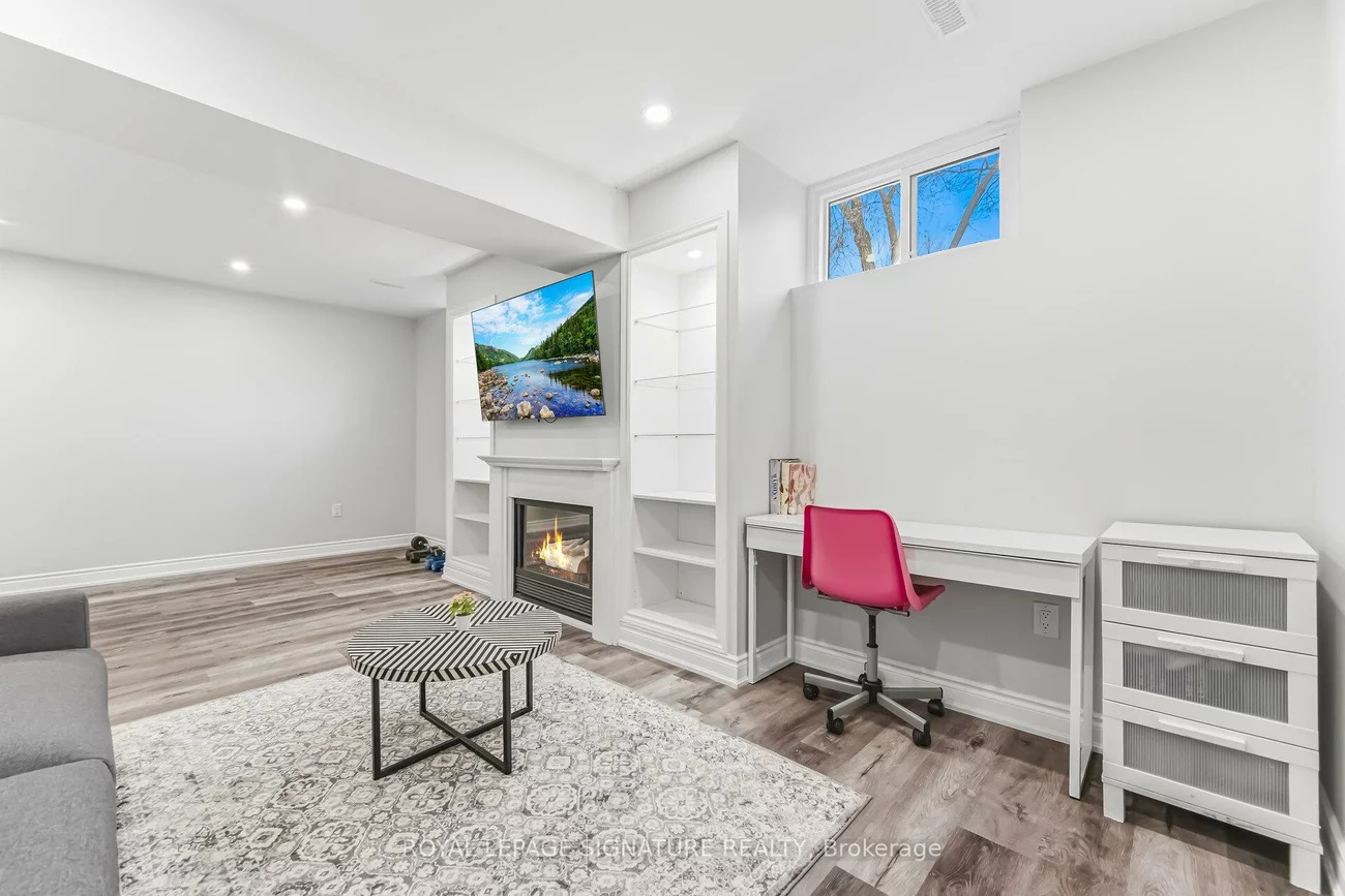 34, Lorraine, Westgate, Brampton