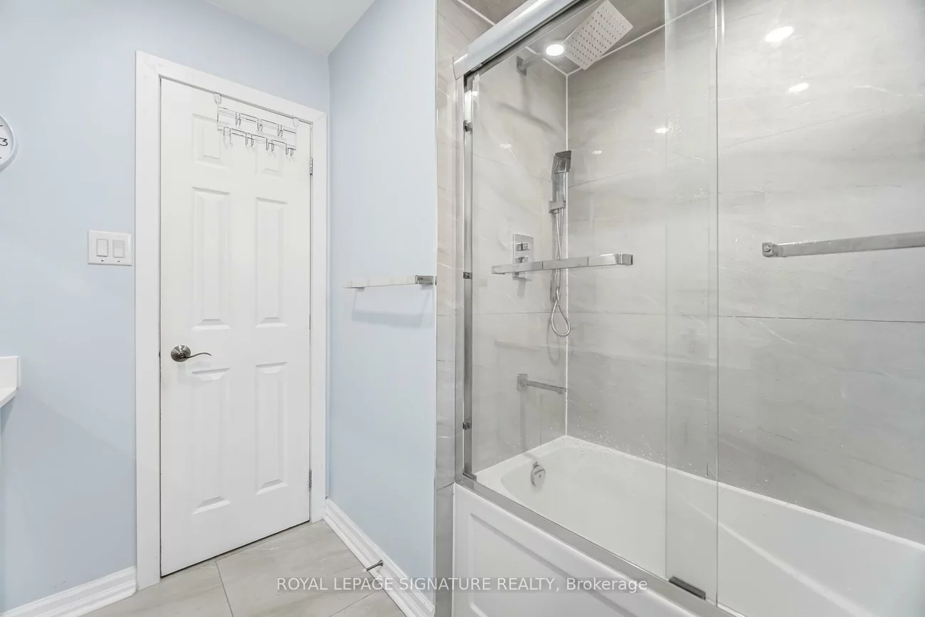 34, Lorraine, Westgate, Brampton