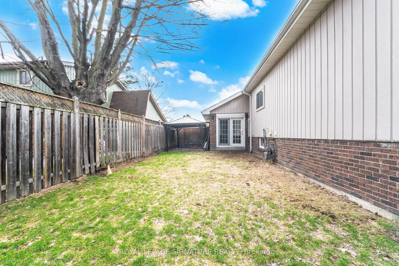 34, Lorraine, Westgate, Brampton