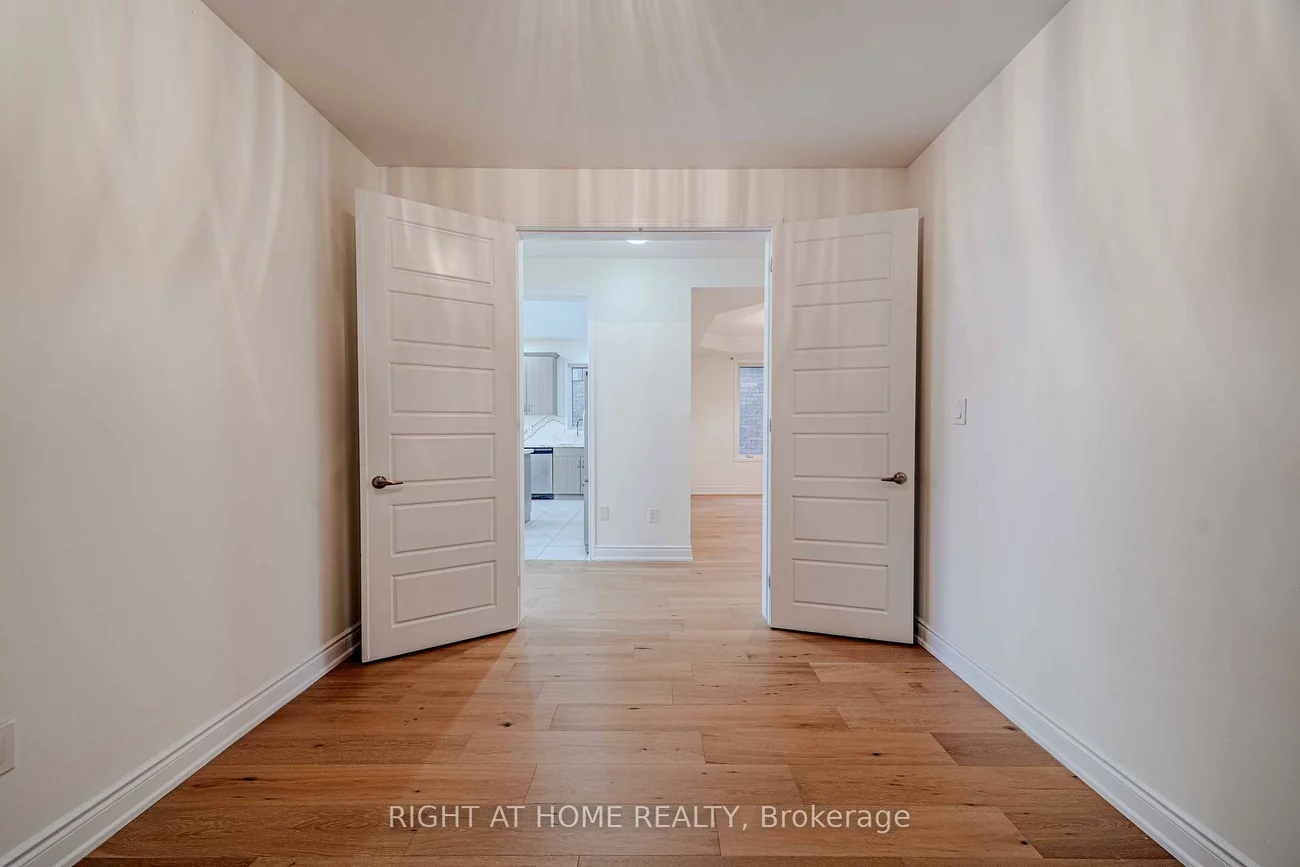 3, Leadenhall, Northwest Brampton, Brampton