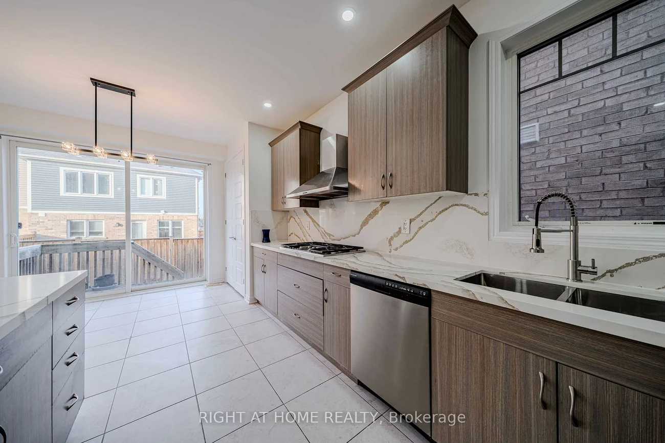 3, Leadenhall, Northwest Brampton, Brampton