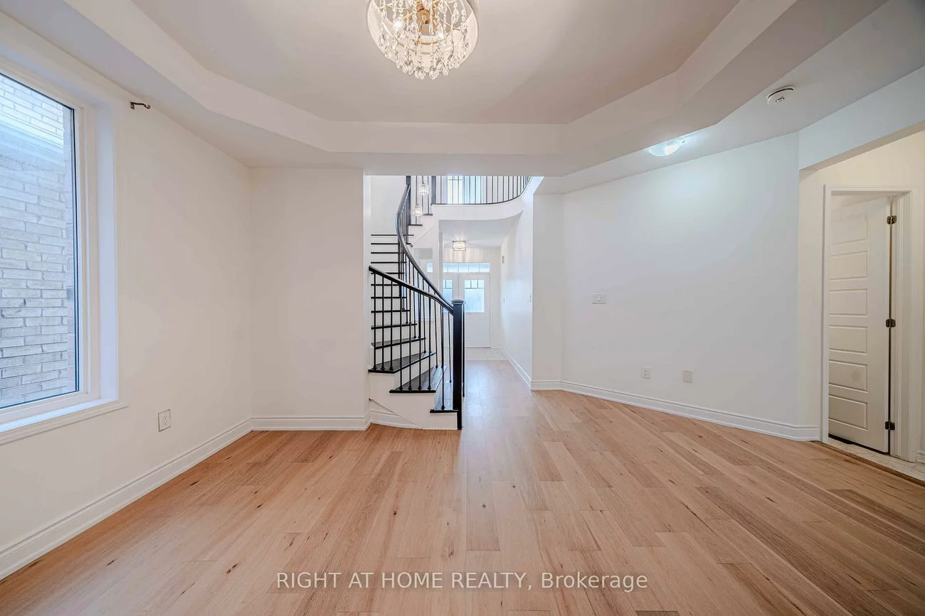 3, Leadenhall, Northwest Brampton, Brampton