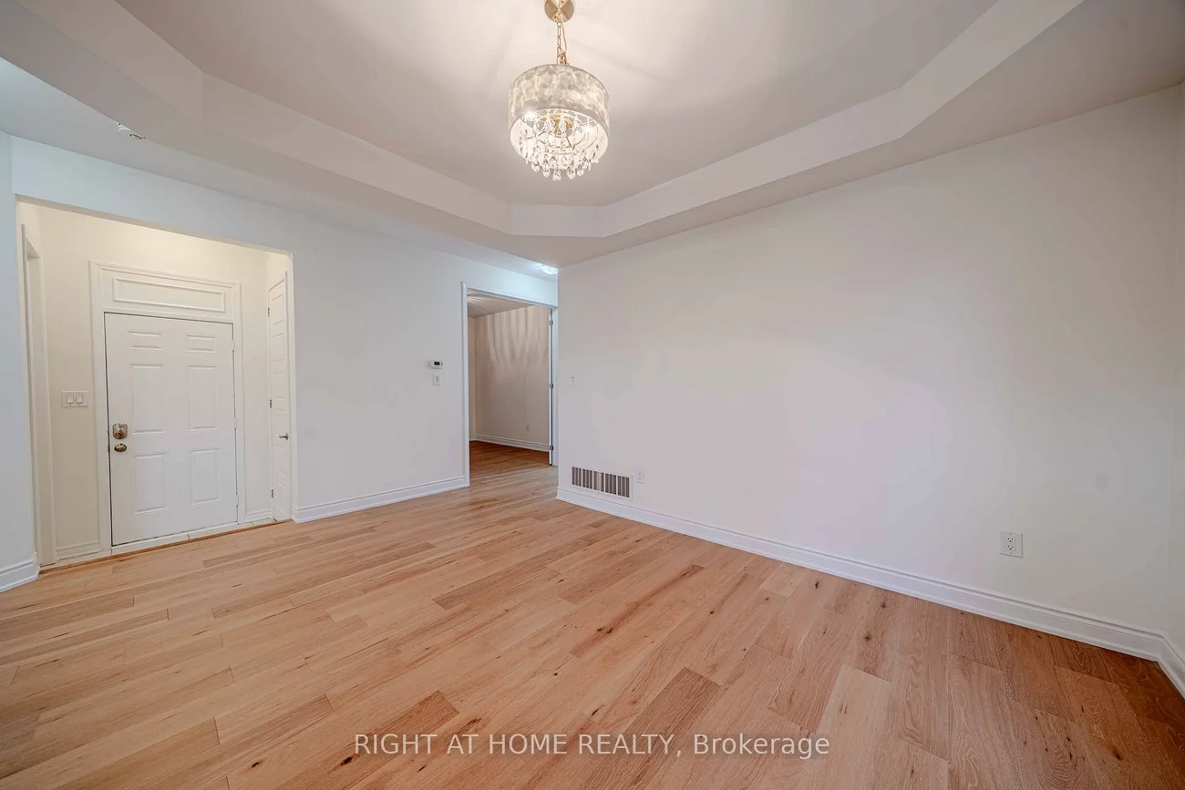 3, Leadenhall, Northwest Brampton, Brampton