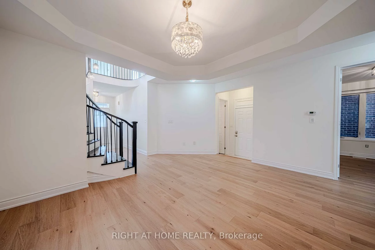 3, Leadenhall, Northwest Brampton, Brampton