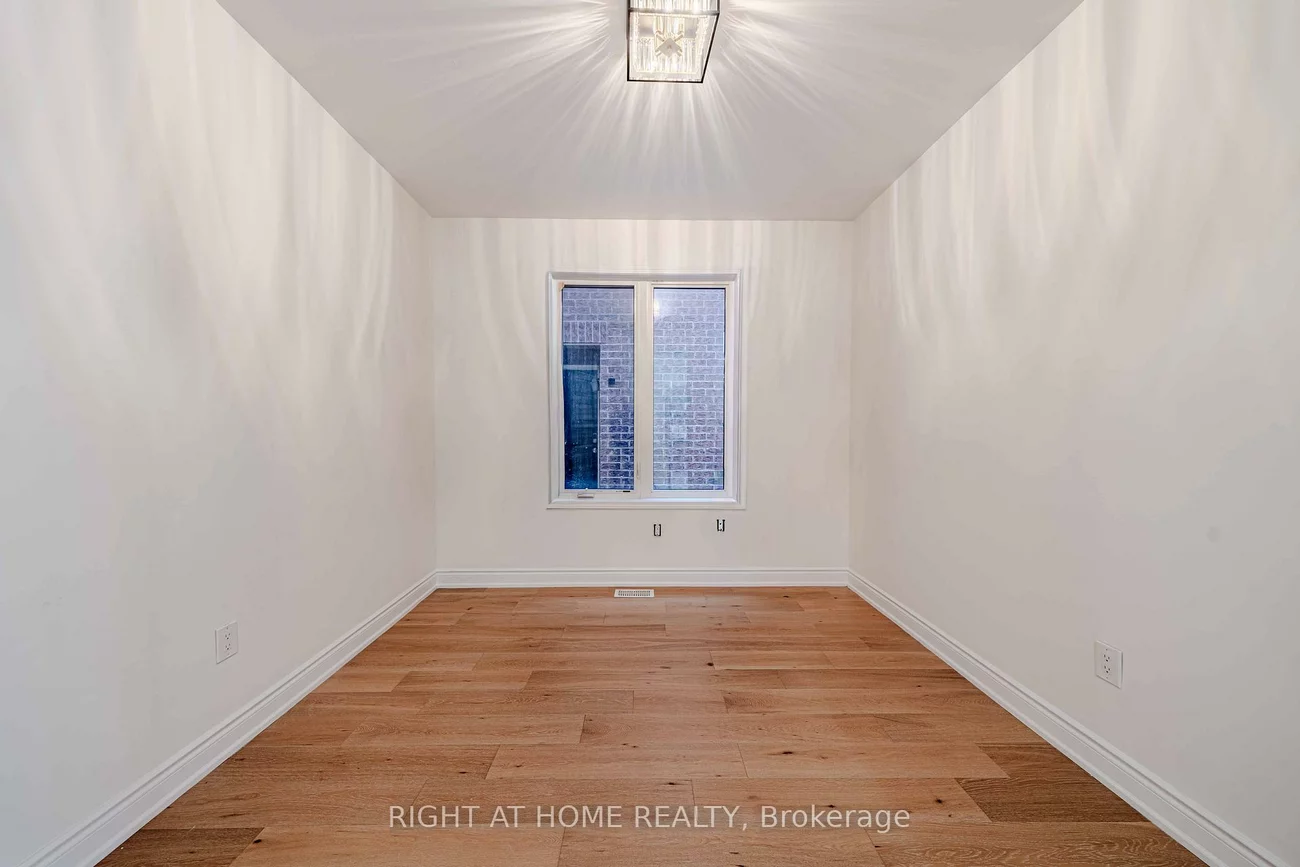 3, Leadenhall, Northwest Brampton, Brampton