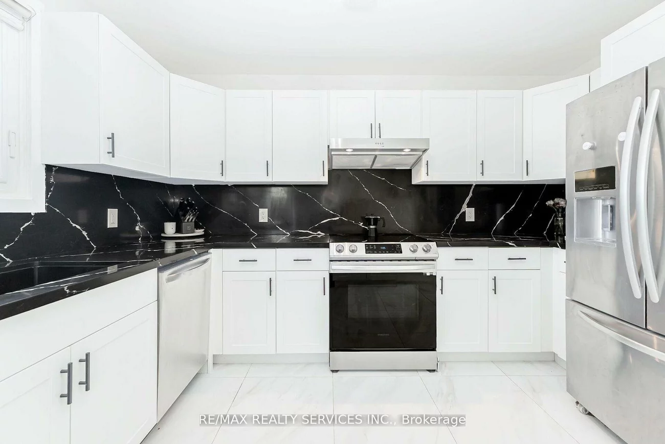 31, Huntingwood, Central Park, Brampton