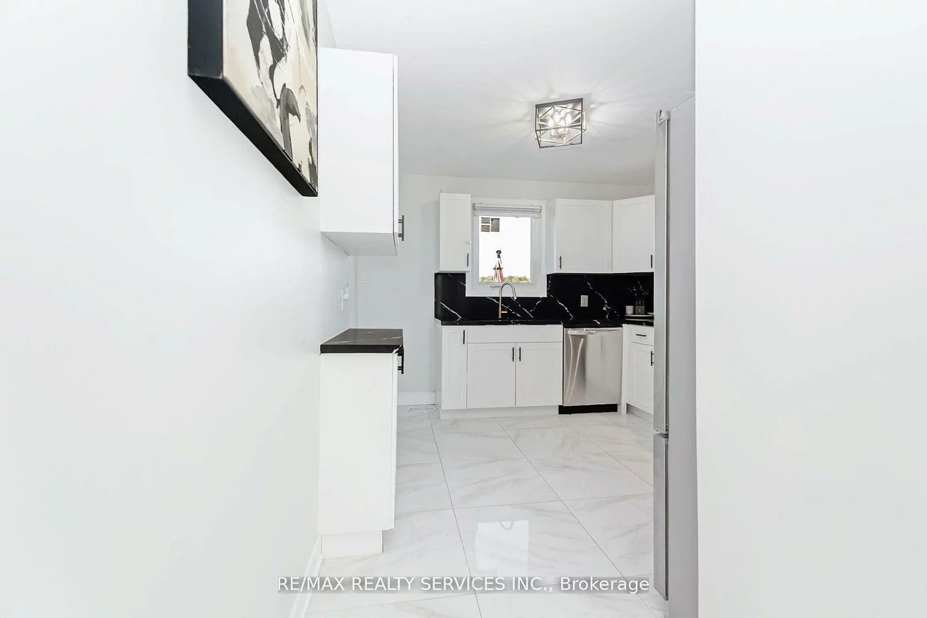 31, Huntingwood, Central Park, Brampton