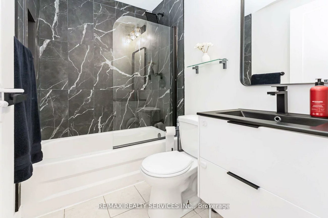 31, Huntingwood, Central Park, Brampton
