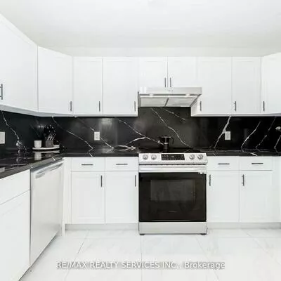 31, Huntingwood, Central Park, Brampton